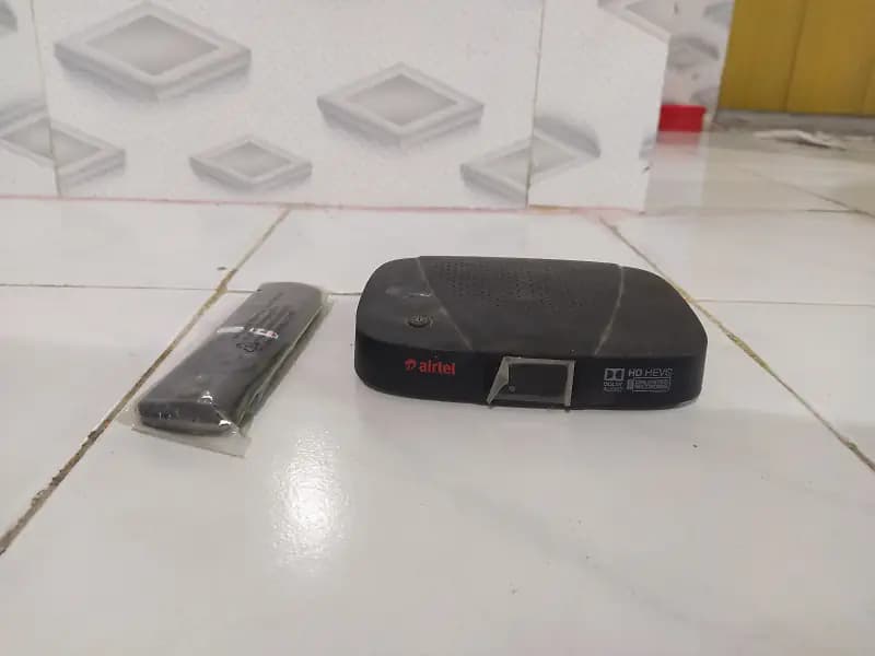 Airtel Dish Set-up Box Working Condition