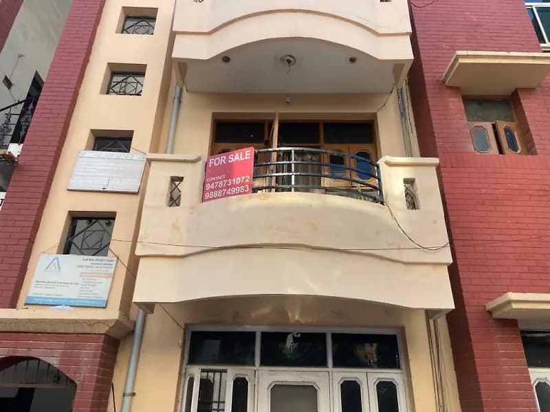 3 BHK (WELL DESIGNED SPACIOUSFLAT & READY TO MOVE) 50 meter walking distance from Delhi -Shimla Highway.