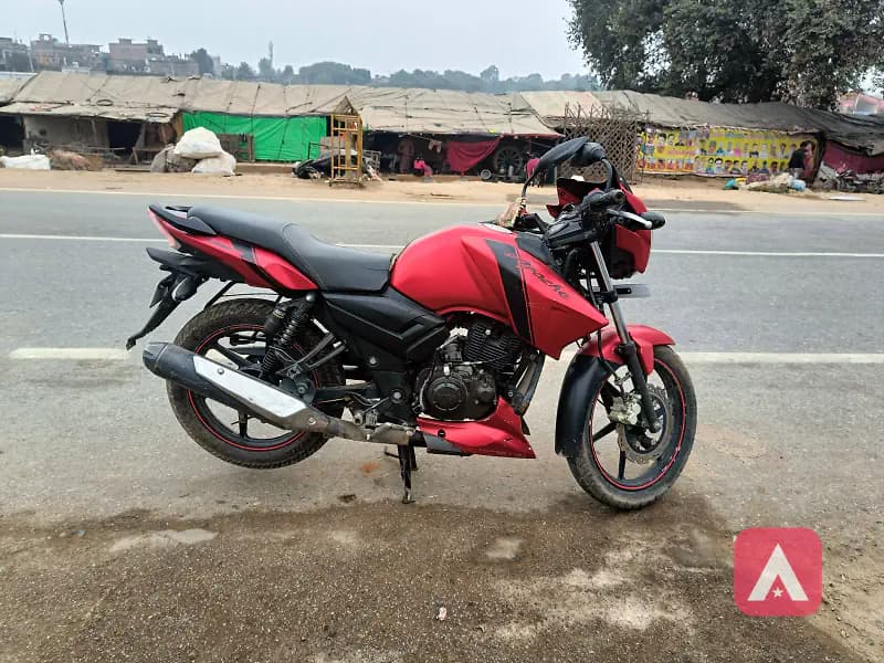 Hello! Friend My Bike Good Condition Urgent Sell Bike Lene Wale Bhai Contact Kare - 7869290996