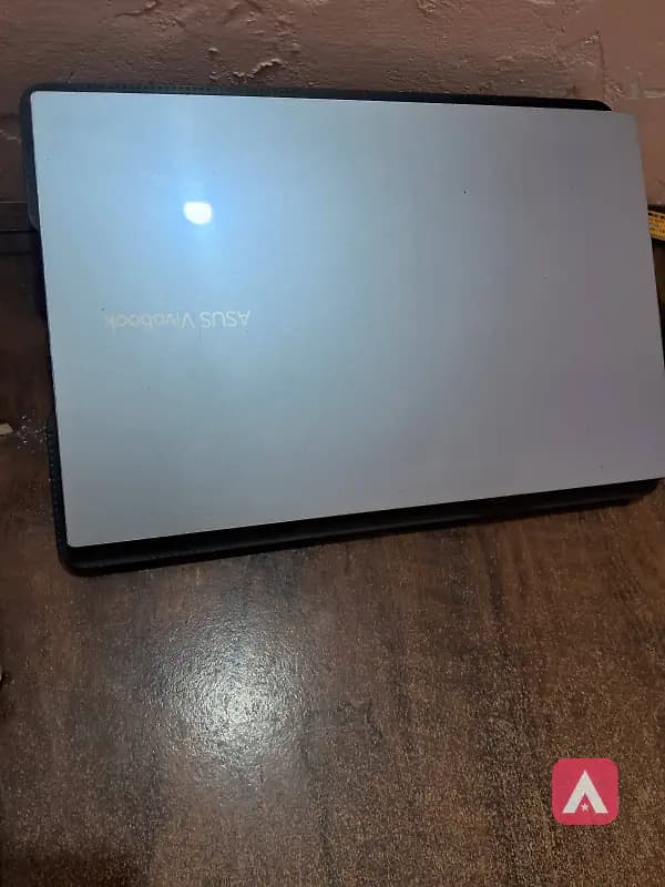 asus vivobook laptop very fine condition 1 year working experience powerfully machene