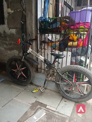 bmw with jumper with mag wheels with shocker i sell argent with gher