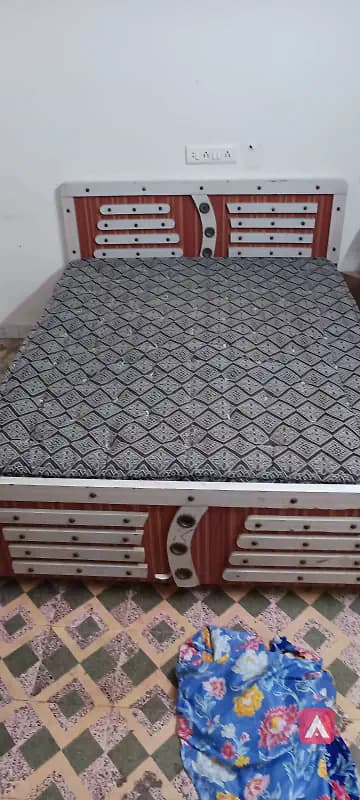 double bed with mattress in Good condition