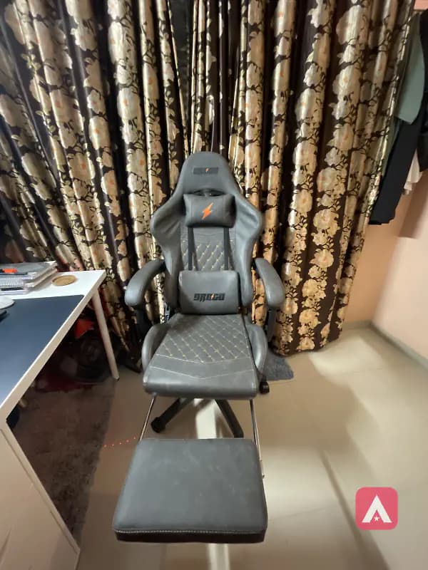 Gaming chair