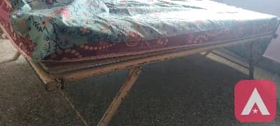 Iron folding bed
