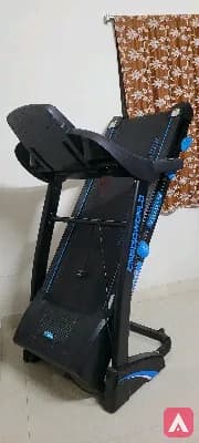 treadmill for house purpose 120 kgs capacity, Grand new condition, single person maintenance, good c