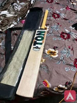 premium English Willow cricket Bat