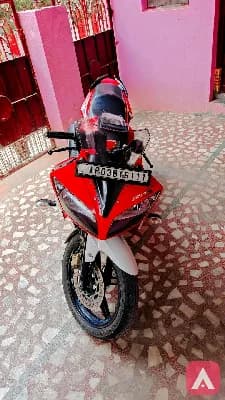 yamaha R.15