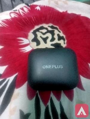 oneplus buds3 good condition