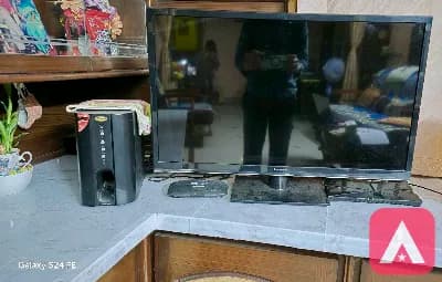 Panasonic TV 32 inch non smart tv + F&D 5.1 Home Theatre combo
