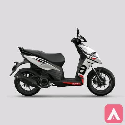 Aprilia SR 125 (Ladies used for schooling purpose)