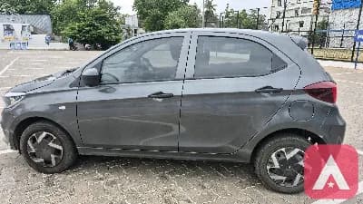 tata tiago xm icng 2025