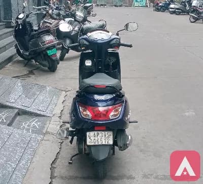 vehicle excellent condition all papers force mileage per later 50km