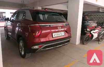 Creta 2021 Manual in Excellent condition and with Alloy wheels andPanaromic Sunroof